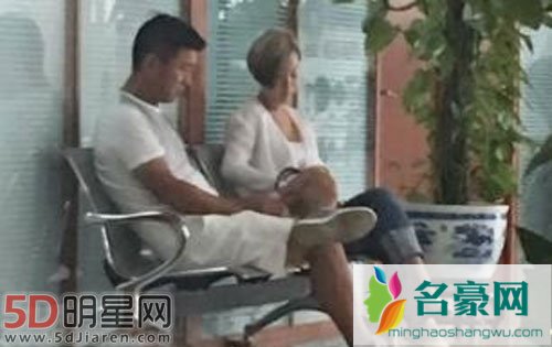 满文军被爆离婚 曾因吸毒而隐退