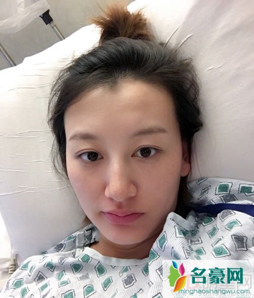 李好妻子二胎顺利生产 火速拍照发微博