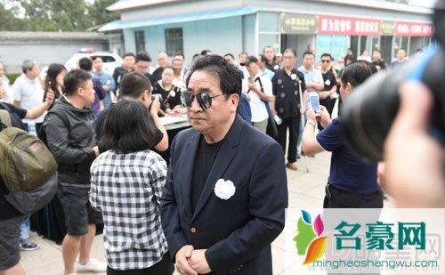 唐杰忠追悼会 大半个相声小品界都来了