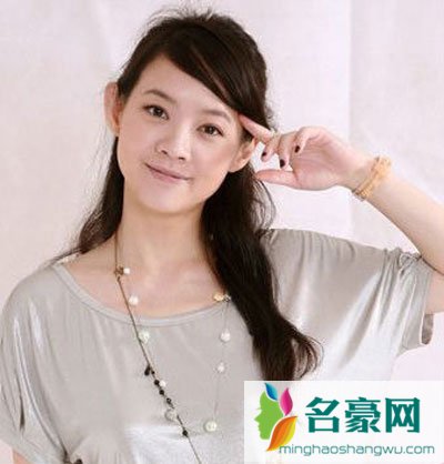 曾志伟的女儿叫什么名字 为何就是捧不红自己女儿