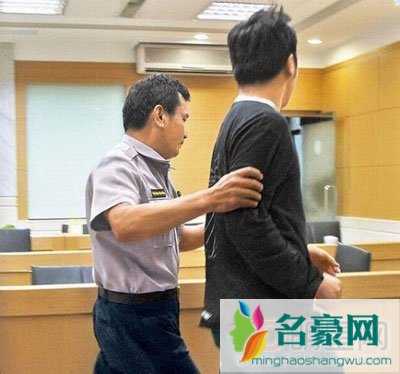 李苍岳有哪5个儿子 这么多子女的他共有几个老婆