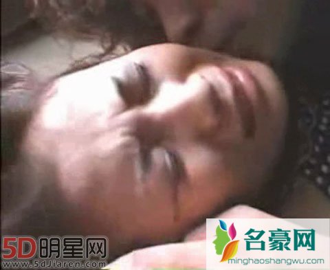 当年刘嘉玲被绑架被轮了图片 太残忍啦,视频里哭得好无助