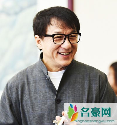 成龙说娱乐圈太黑指谁 80年代香港的娱乐圈又有多黑暗呢