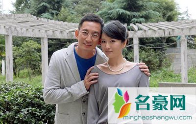 吴启华有几个老婆 吴启华第一任老婆