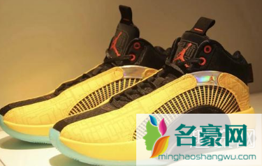 AJ35和wow8哪个实战好 AJ35和wow8哪个更值得入手