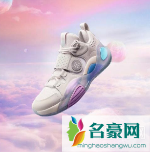 AJ35和wow8哪个实战好 AJ35和wow8哪个更值得入手