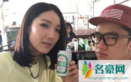 王祖蓝的老婆妻子是谁叫什么 王祖蓝校花老婆晒照片