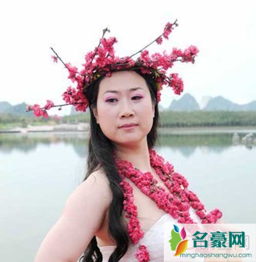 芙蓉姐姐怎么出名的 芙蓉姐姐出名原因