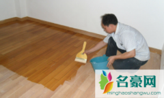 木地板老旧如何翻新 木地板翻新和更换哪个更划算