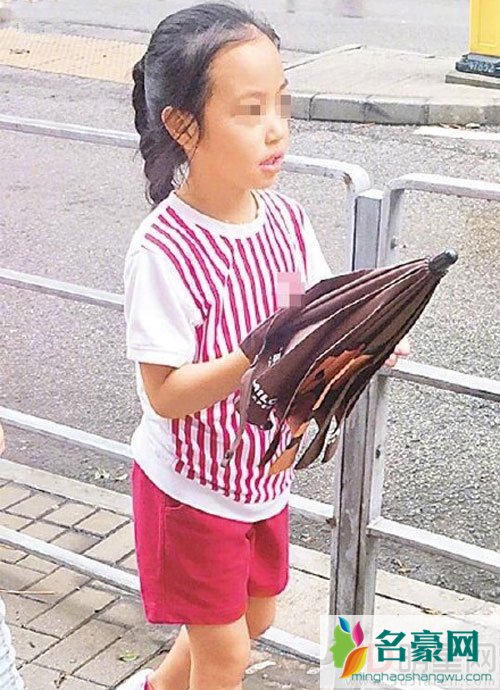 刘恺威抱小糯米上学 赵薇女儿也开学了