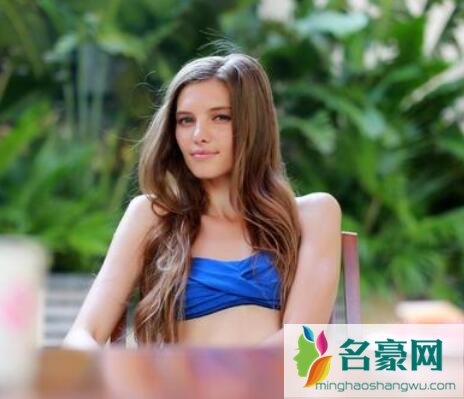 女人大胆直视你代表什么