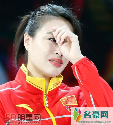 跳水皇后吴敏霞宣布退役 身体已经承受不了