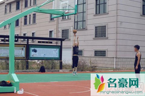 清朝辫子打篮球陈晓是第一人 陈晓最近动态