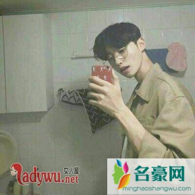 女人喜欢男人什么样的身材