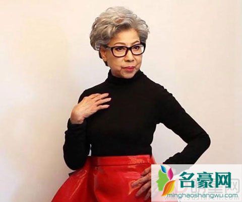 香港骨灰级剩女罗兰 如今现状为何至今未婚