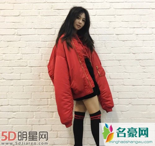 邱淑贞15岁女儿近照太美 邱淑贞一共几个孩子