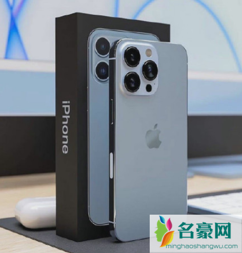 iPhone13pro远峰蓝色好看吗2