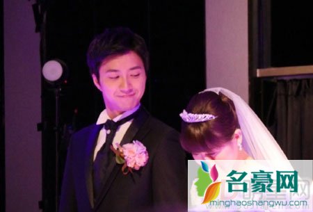 福原爱与江宏杰台北完婚 晒婚礼照片回顾幸福时刻
