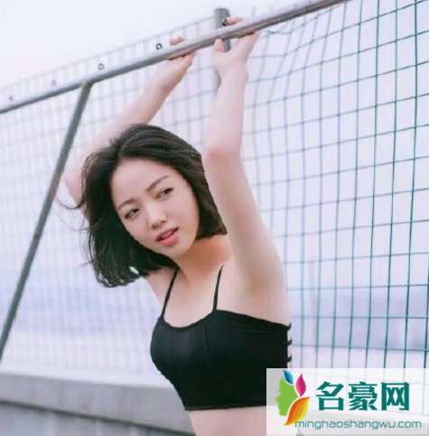 前女友还爱你的表现