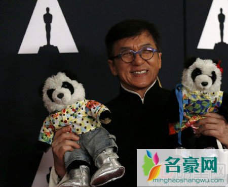 中国明星首获奥斯卡终身成就奖 成龙获众星祝贺