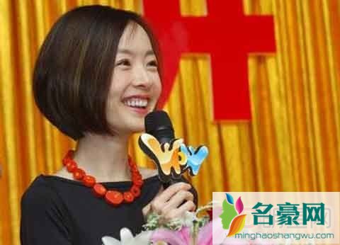 陈鲁豫丈夫朱雷的合照婚纱照 陈鲁豫朱雷的孩子