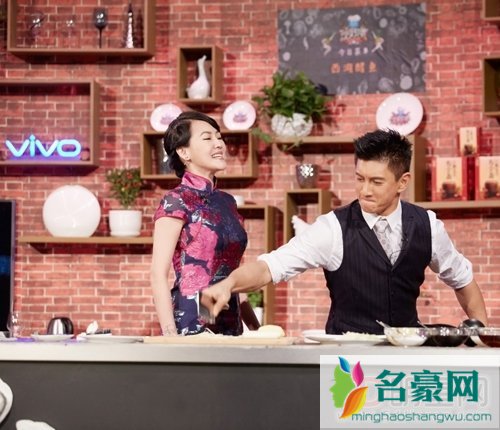 小s与吴奇隆分享婚后生活 小s回应被老公打两次