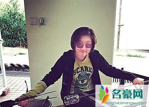 “小龙女”吴卓林出走至今未归 吴绮莉独守空房度过母亲节