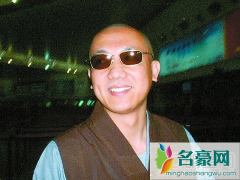 陈晓旭丈夫郝彤还俗 陈晓旭剃度出家内幕