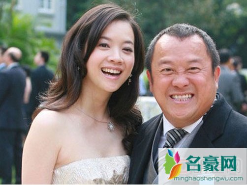 曾志伟女儿曾宝仪个人资料 曾志伟曾宝仪同台综艺