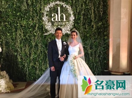 angelababy被曝怀孕 angelababy与黄晓明约会公婆相伴