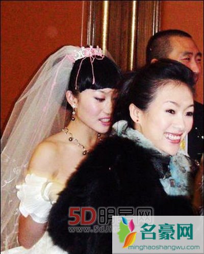 章子男殷旭结婚照 殷旭几个孩子