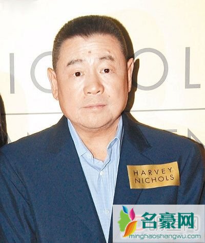 李嘉欣与富商刘銮雄合影 刘銮雄最爱李嘉欣