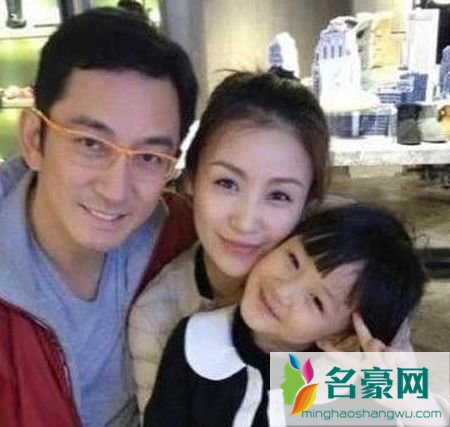 吴启华和石洋子女儿 吴启华石洋子离婚