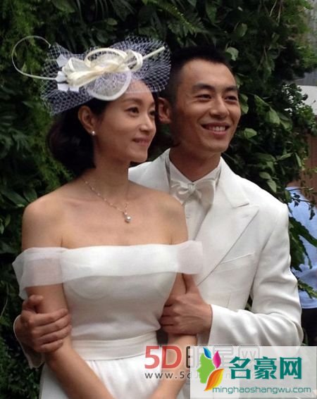 朱亚文沈佳妮结婚了 朱亚文沈佳妮结婚照婚纱照