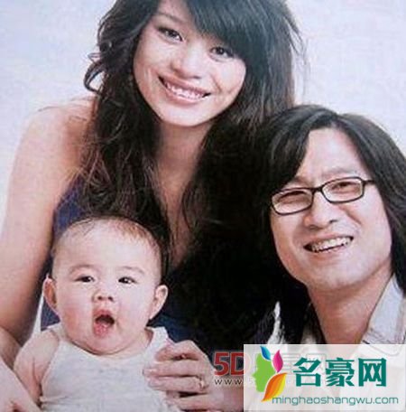 汪峰老婆齐丹照片/生活照 汪峰第一任前妻齐丹