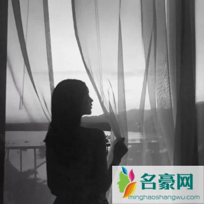 女闺蜜男朋友来我家住