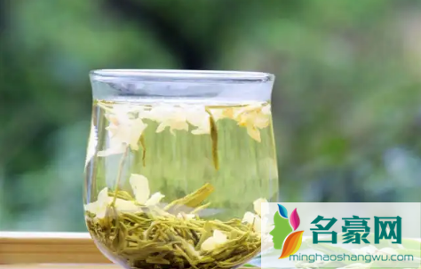 新鲜茉莉花可以直接泡水喝吗1